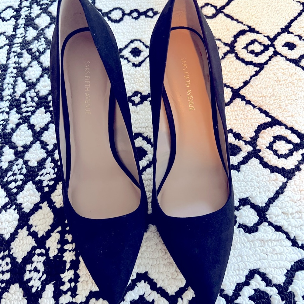 Saks Fifth Avenue - Suede Pumps